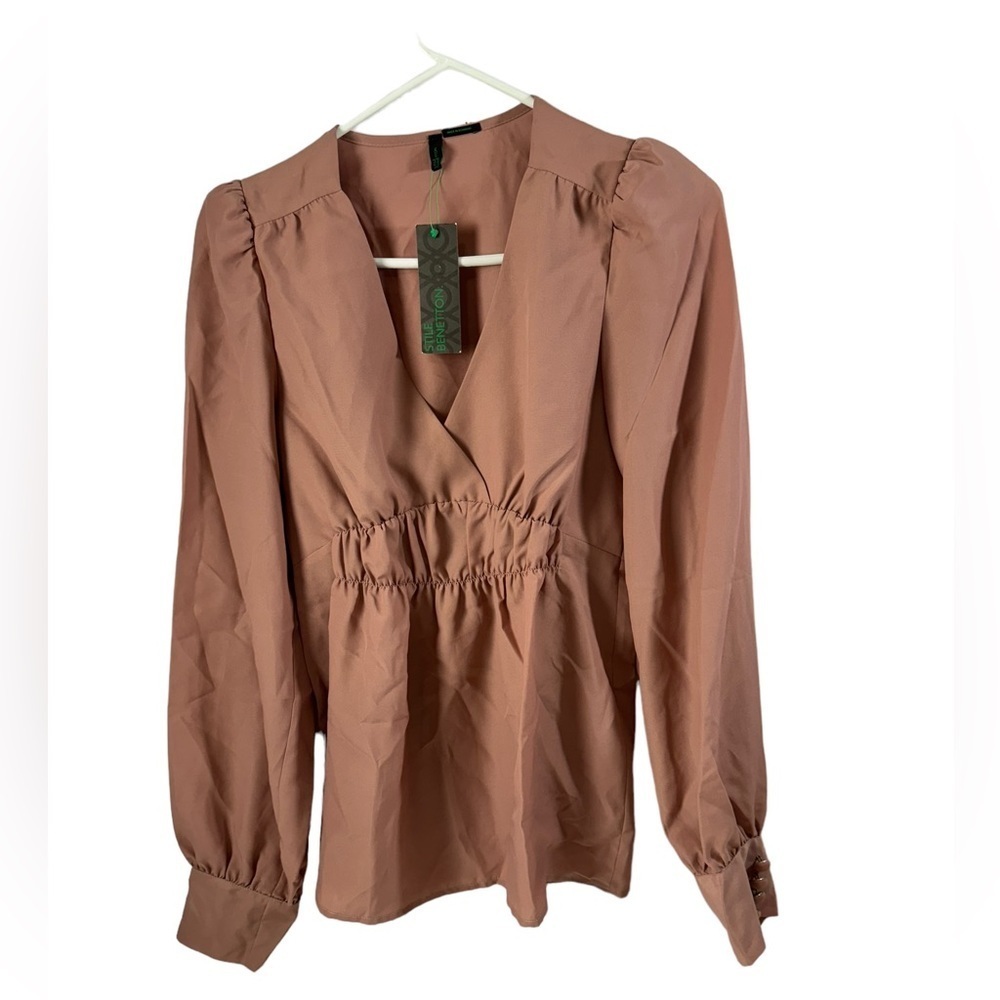 NWT Stile Benetton v neck ruched top blouse size XS long sleeve